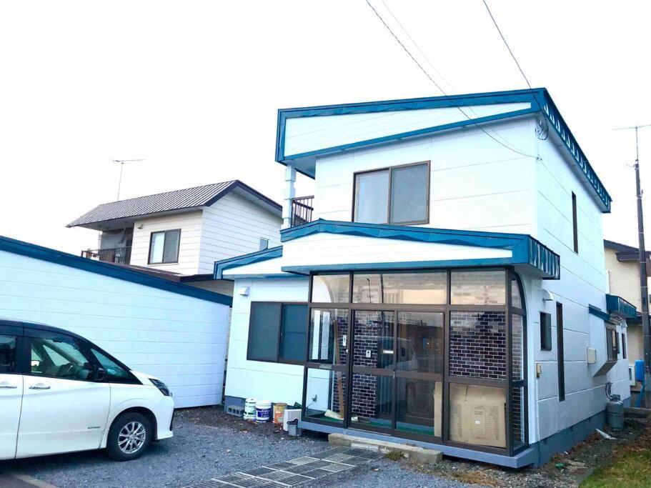 Вілла Poroto Base ウポポイまで徒歩2分 Shiraoi Екстер'єр фото